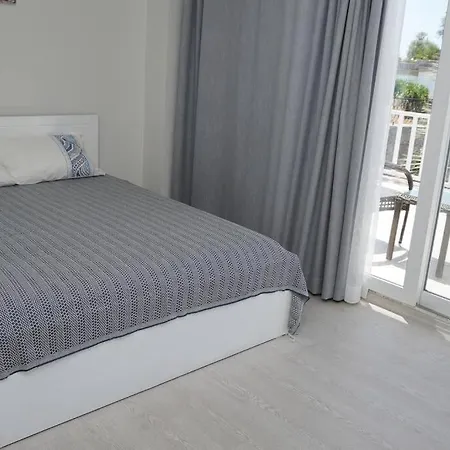 3 Bedroom Triplex With Amazing View In Villa